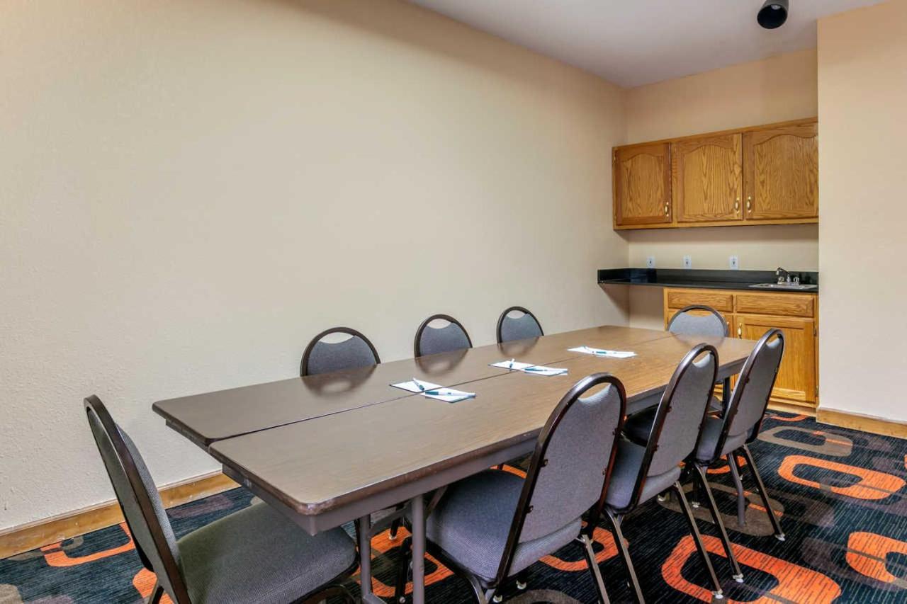 Quality Inn Rogersville Εξωτερικό φωτογραφία