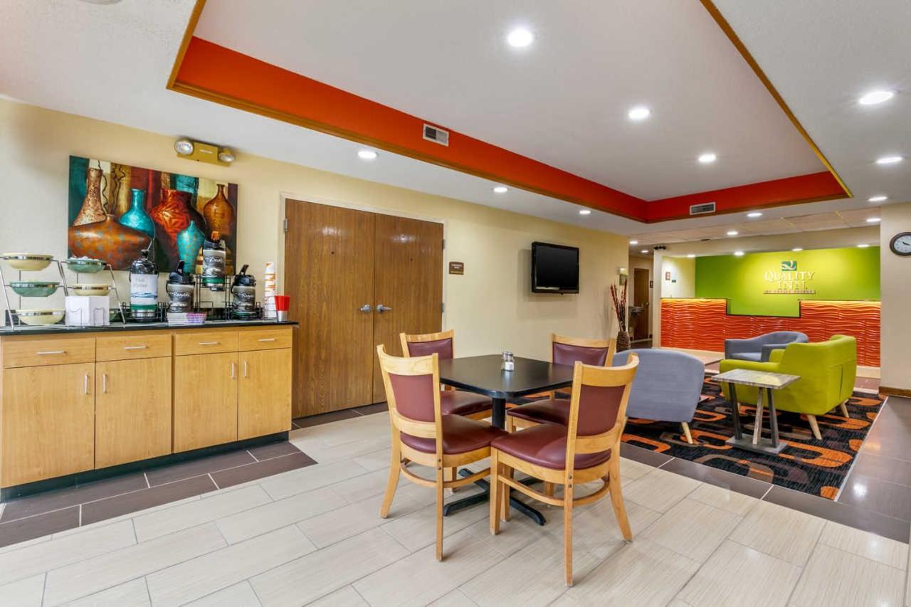 Quality Inn Rogersville Εξωτερικό φωτογραφία